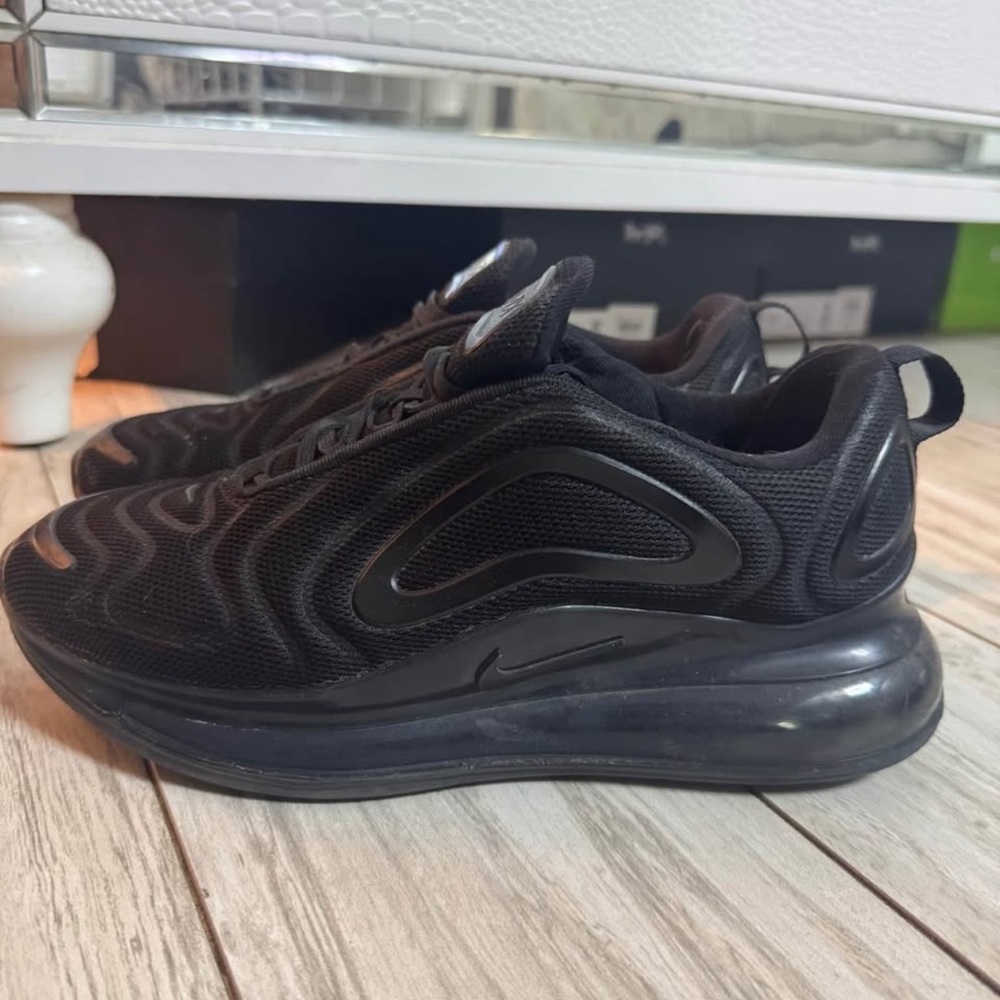 Nike Air Max 720s
